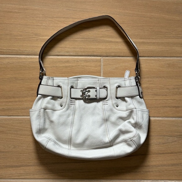 Kenneth Cole Handbags - Kenneth Cole Shoulder Bag